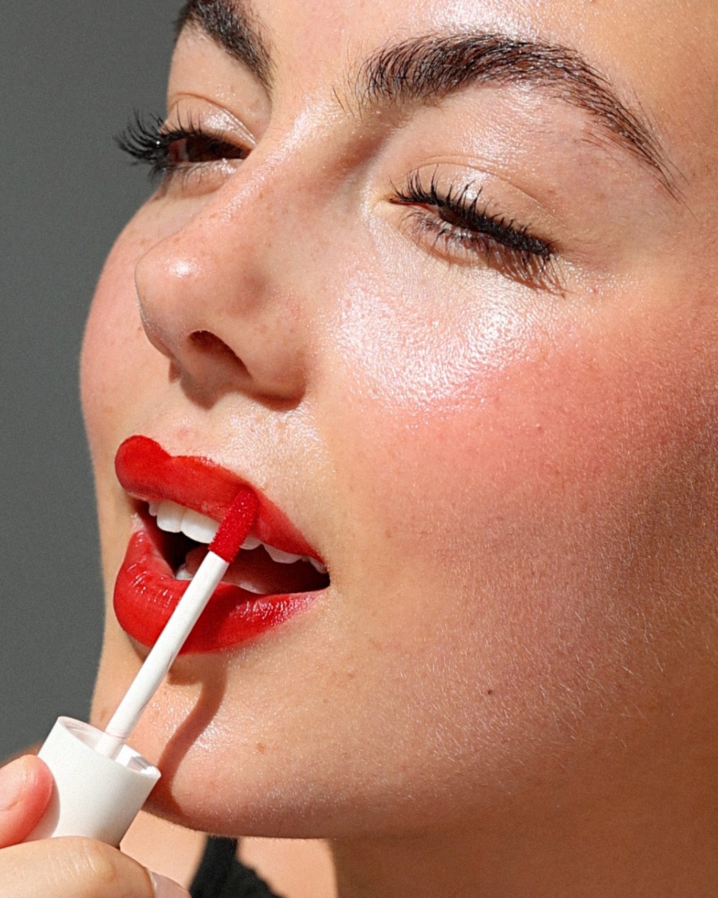 beetroot cheek & lip tint by Ere Perez and their benefits