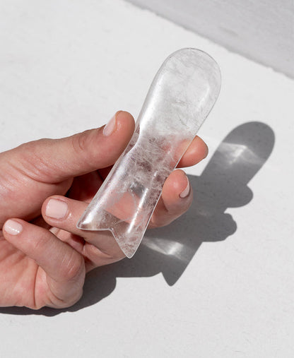 quartz sculpt & lift face stone Ere Perez