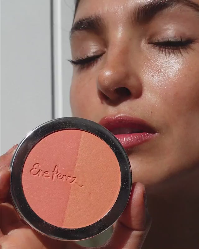 natural & gentle rice powder blush in its wheel and applied on skin for a sun-kissed look