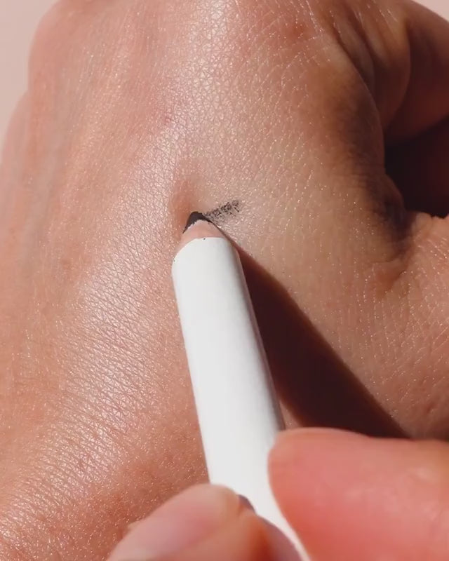 all-natural jojoba eye pencil swatch