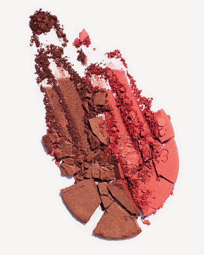 Swatch of Natural rice powder bronzer &amp; blush for a sun-kissed look
