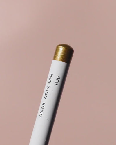 swatch and pencil of jojoba natural eye pencil by Ere Perez 